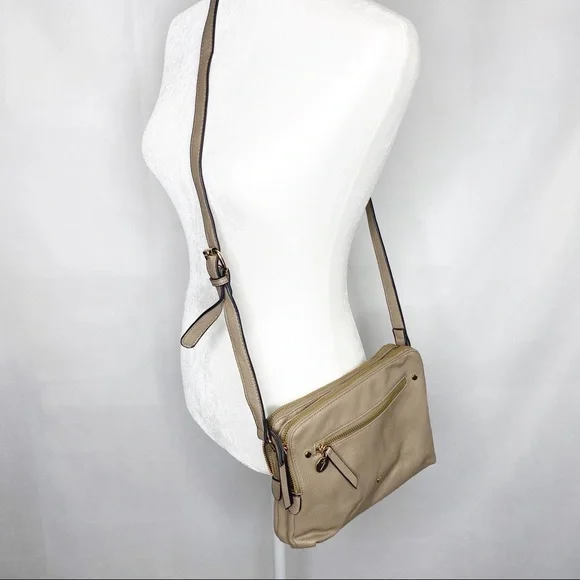 SevenDays Lifestyle & Dreams Vegan Tan Crossbody - Picture 6 of 6